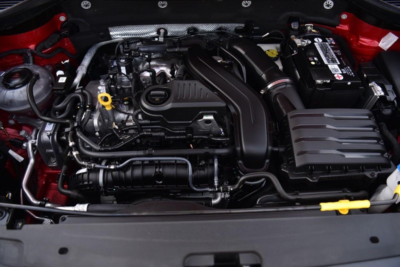 Volkswagen Taos Vehicle Image 29