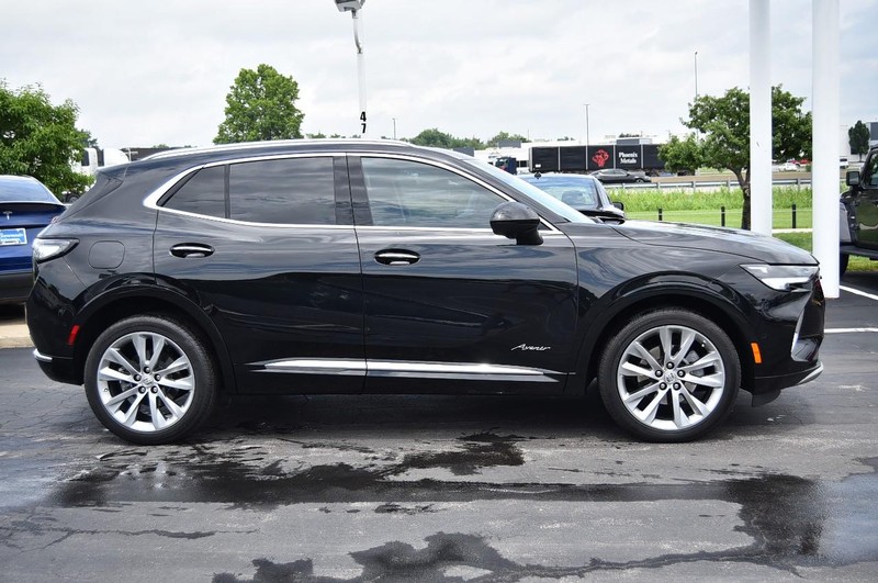 Buick Envision Vehicle Image 05