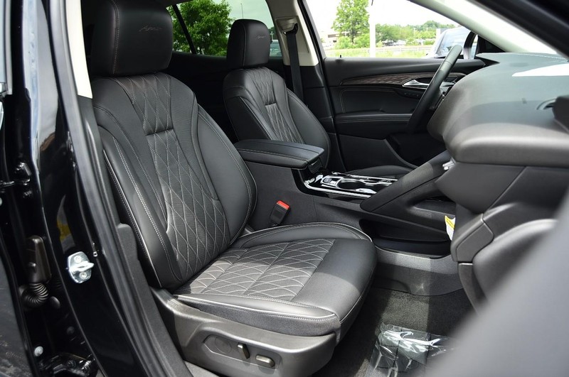 Buick Envision Vehicle Image 21