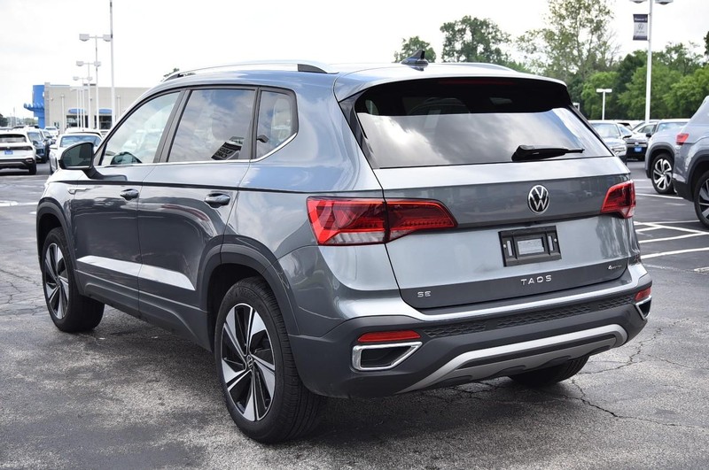 Volkswagen Taos Vehicle Image 07