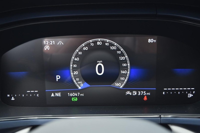 Volkswagen Taos Vehicle Image 13