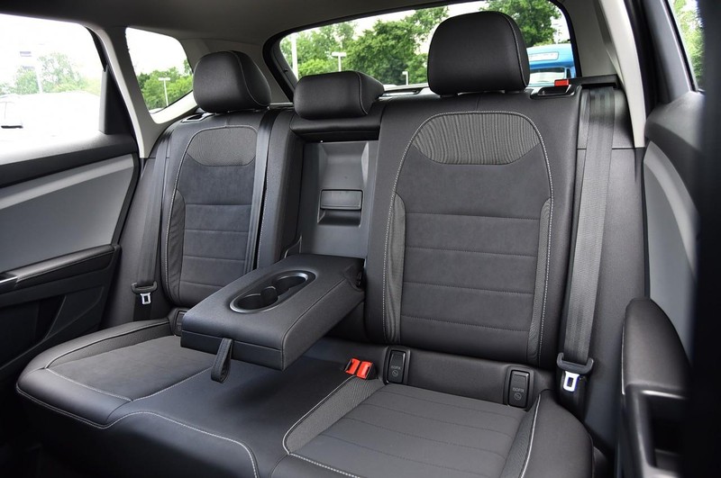 Volkswagen Taos Vehicle Image 25