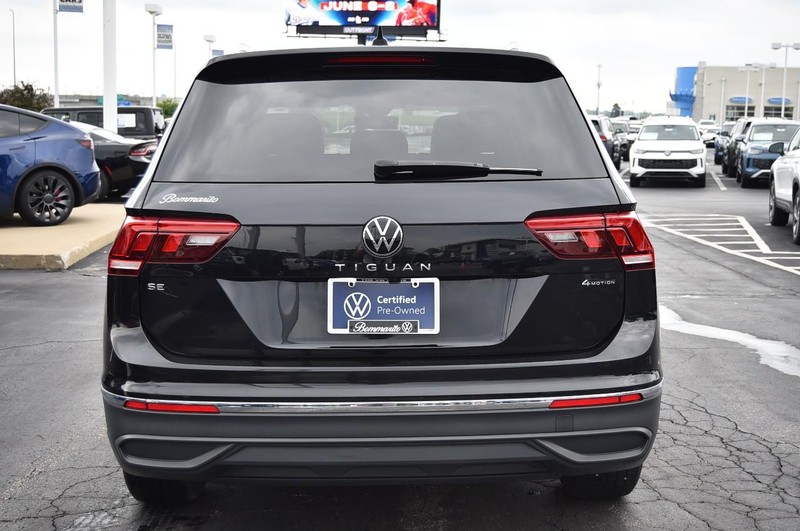 Volkswagen Tiguan Vehicle Image 06