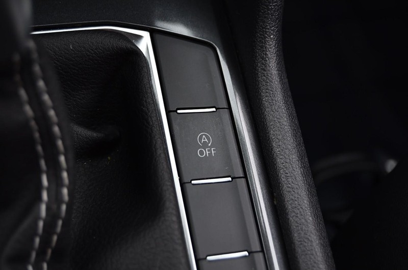 Volkswagen Tiguan Vehicle Image 20