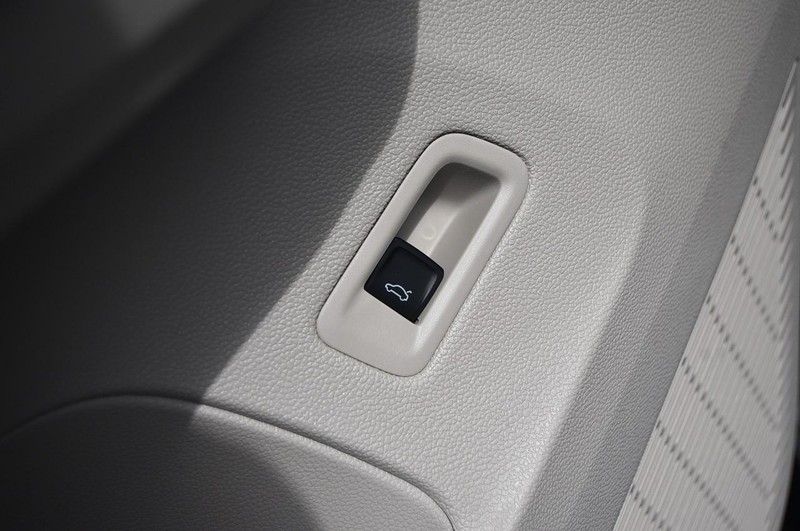Volkswagen Atlas Vehicle Image 09