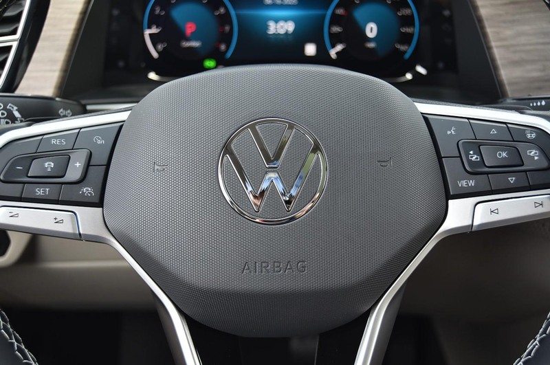 Volkswagen Atlas Vehicle Image 18