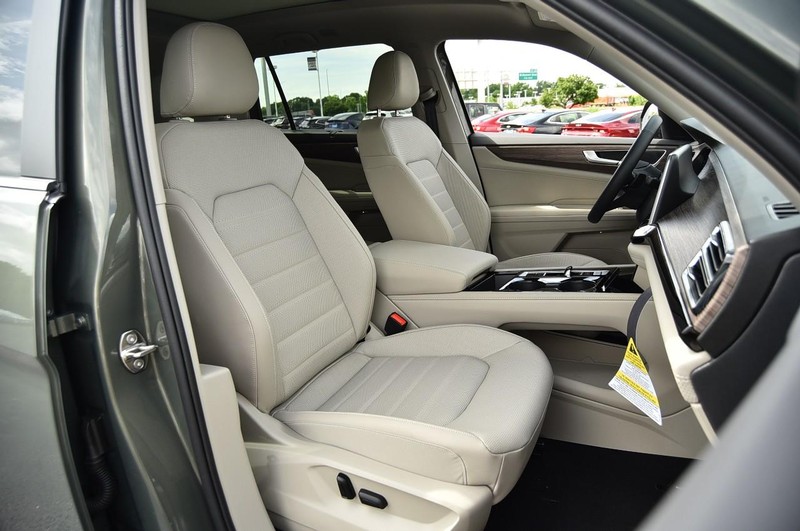 Volkswagen Atlas Vehicle Image 20