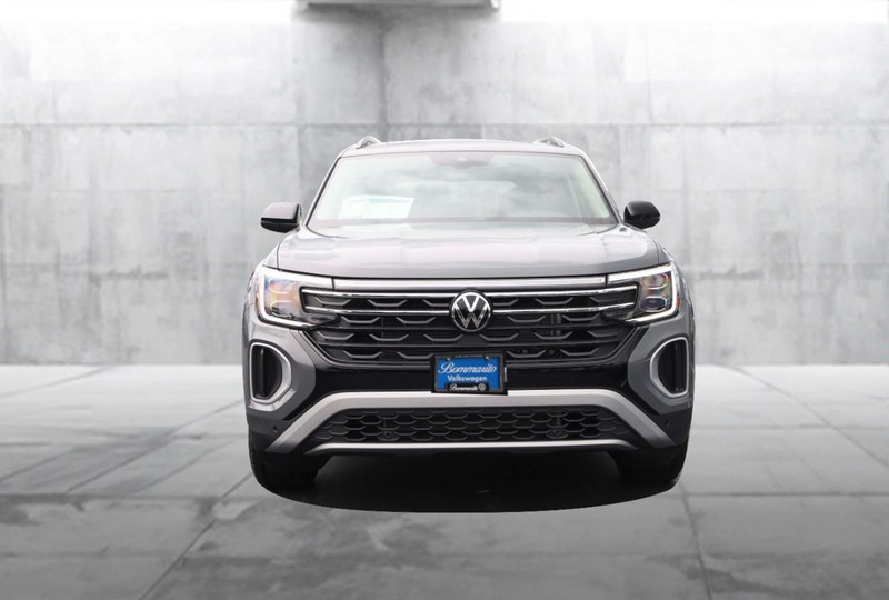 Volkswagen Atlas Vehicle Image 04
