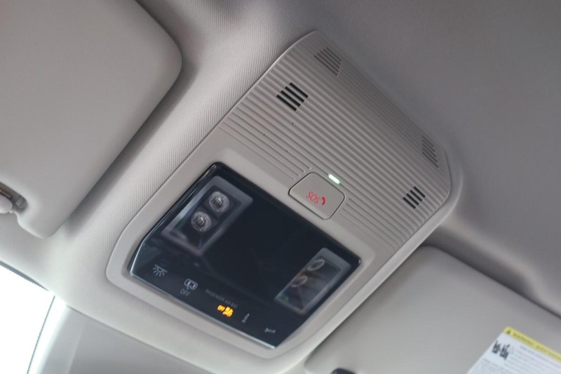 Volkswagen Atlas Vehicle Image 18