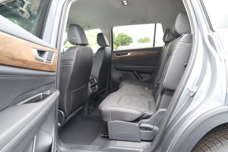 Volkswagen Atlas Vehicle Image 22