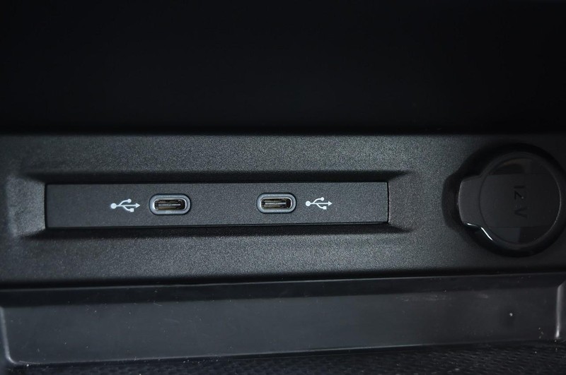 Volkswagen Taos Vehicle Image 17