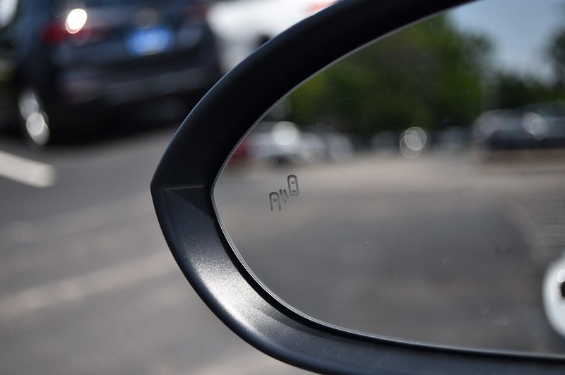 Volkswagen Jetta Vehicle Image 11