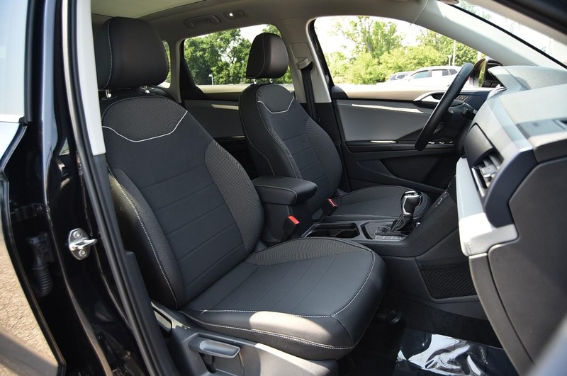 Volkswagen Taos Vehicle Image 22
