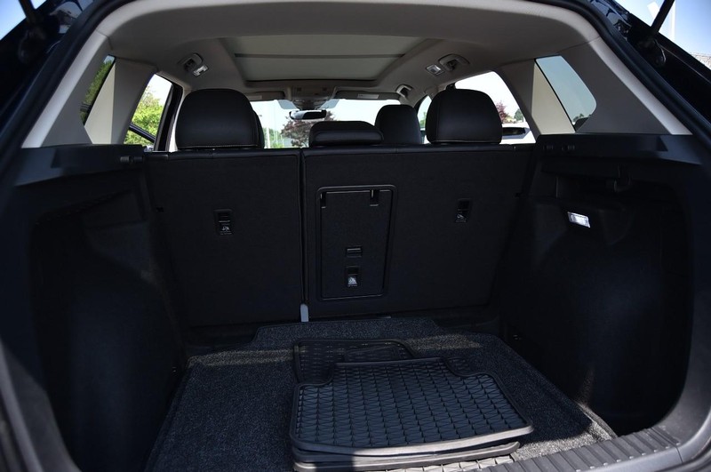 Volkswagen Taos Vehicle Image 27