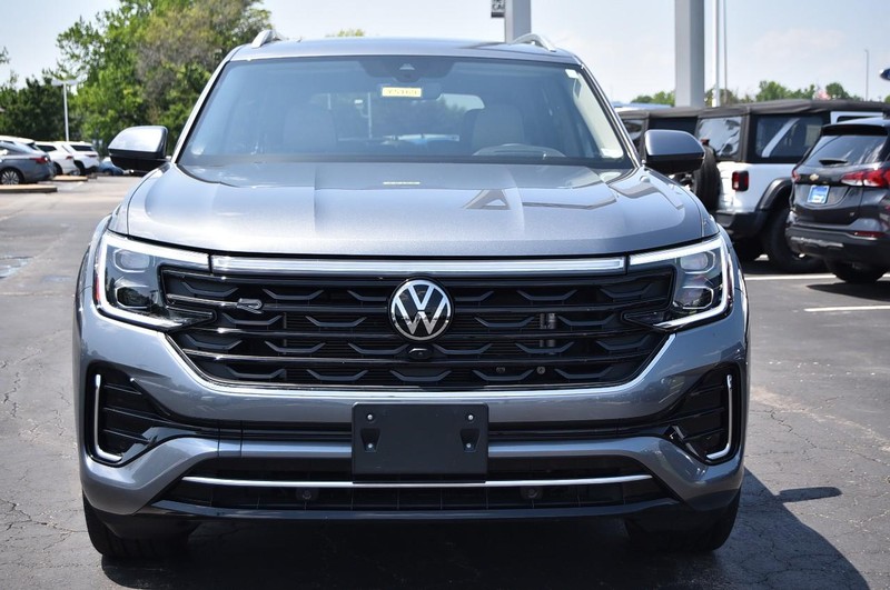 Volkswagen Atlas Vehicle Image 04
