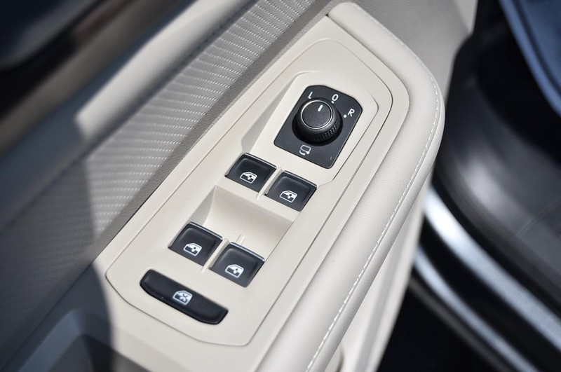 Volkswagen Atlas Vehicle Image 09