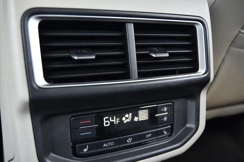 Volkswagen Atlas Vehicle Image 24