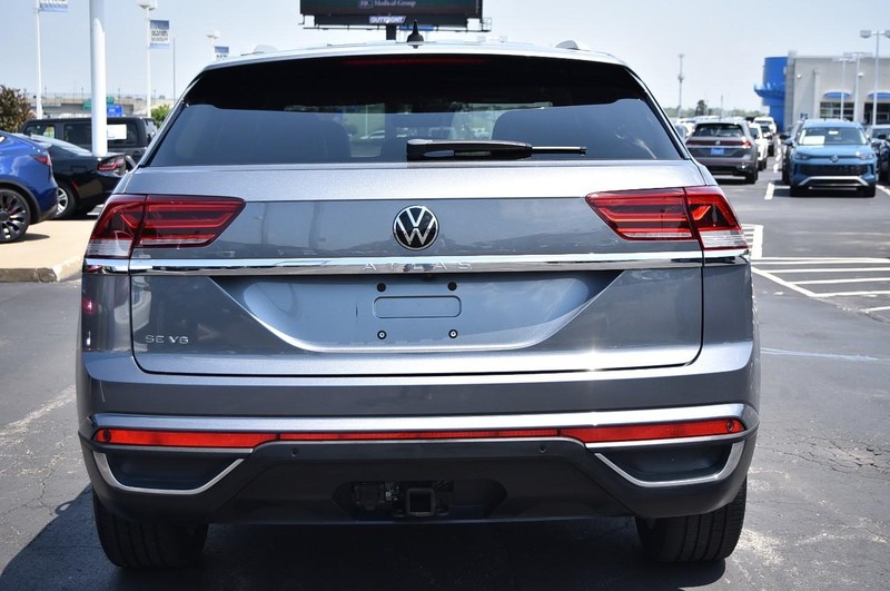 Volkswagen Atlas Cross Sport Vehicle Image 06