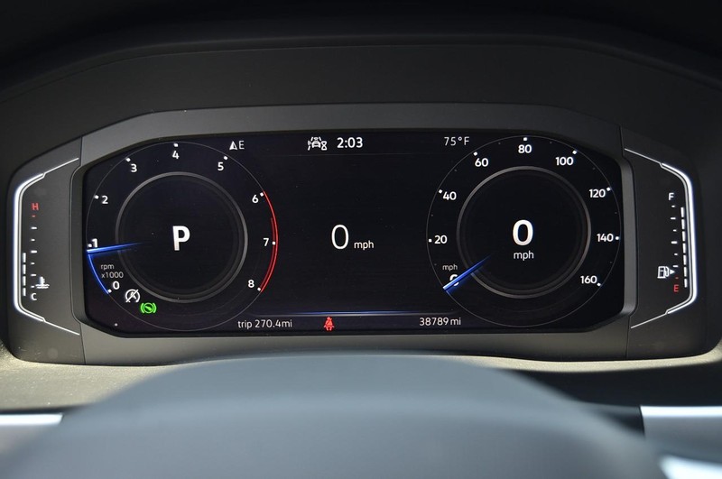 Volkswagen Atlas Cross Sport Vehicle Image 13
