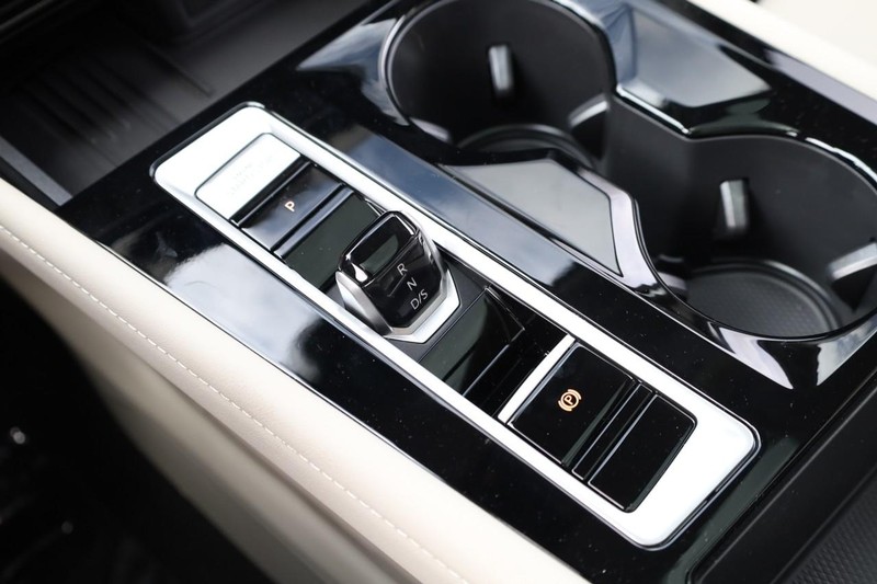 Volkswagen Atlas Vehicle Image 20