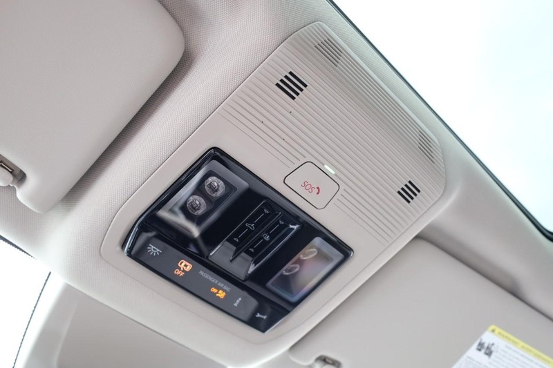 Volkswagen Atlas Vehicle Image 21