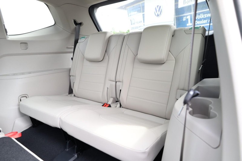 Volkswagen Atlas Vehicle Image 31