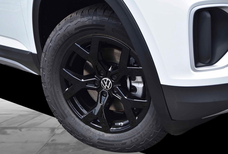 Volkswagen Atlas Vehicle Image 03