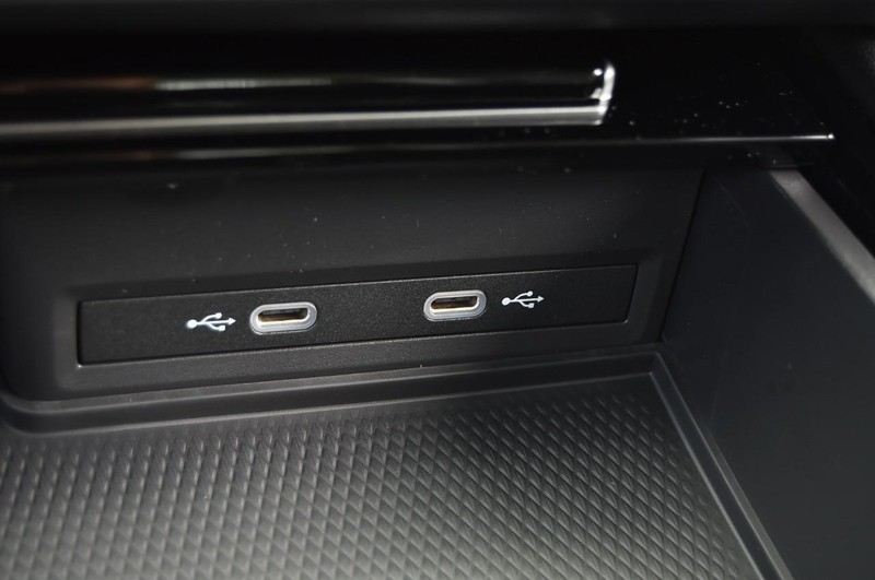Volkswagen Atlas Vehicle Image 16