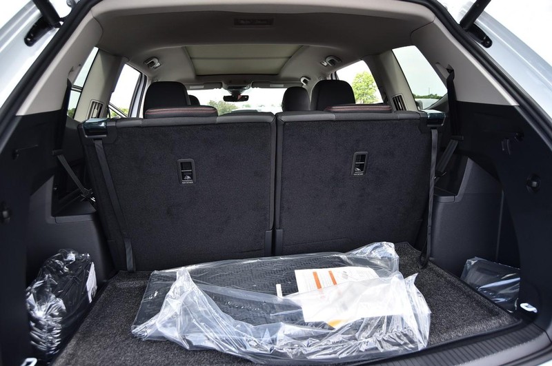 Volkswagen Atlas Vehicle Image 26