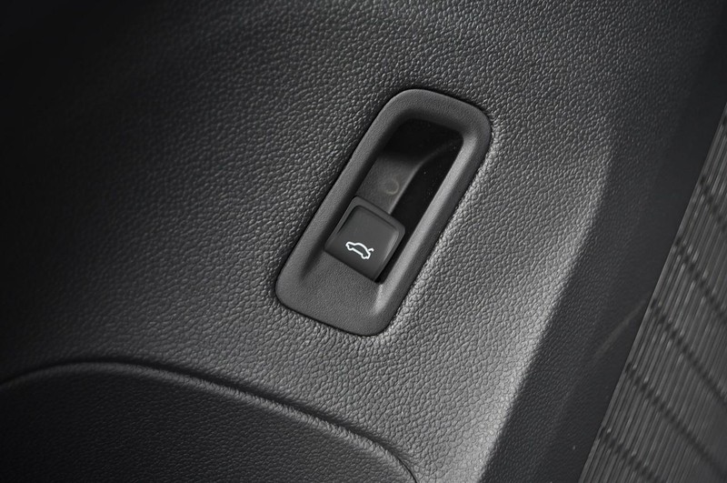 Volkswagen Atlas Vehicle Image 09