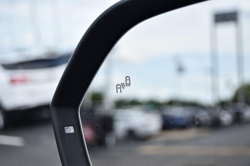 Volkswagen Atlas Vehicle Image 10
