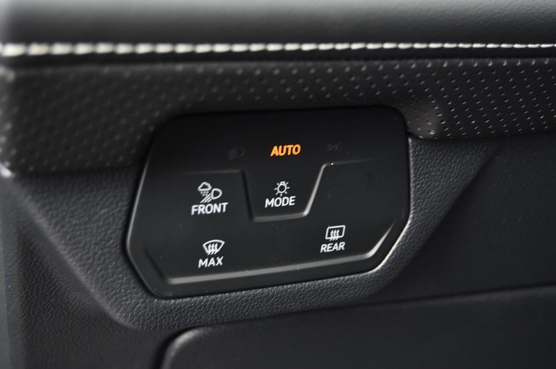 Volkswagen Atlas Vehicle Image 11
