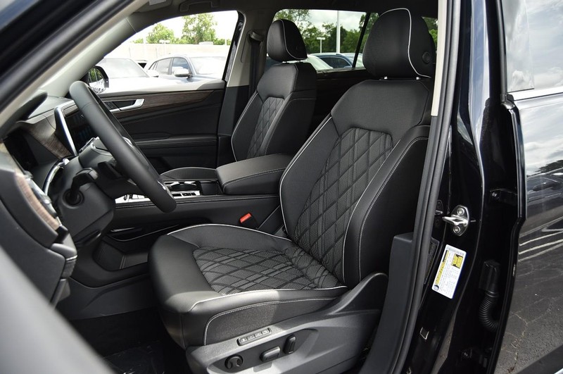Volkswagen Atlas Vehicle Image 19
