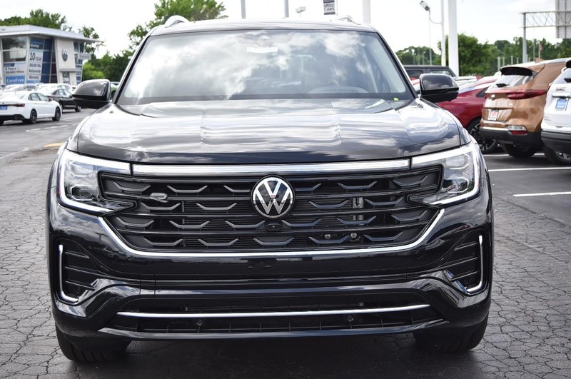 Volkswagen Atlas Vehicle Image 04