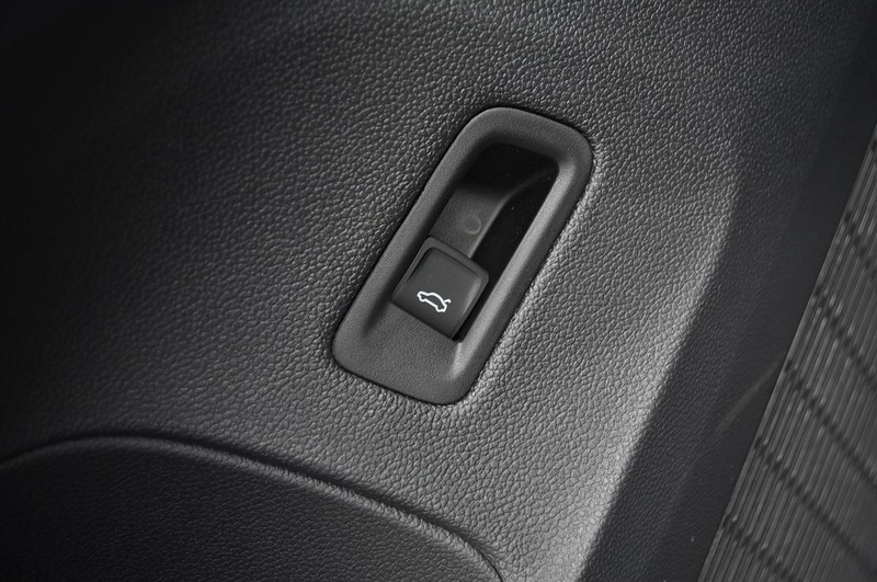 Volkswagen Atlas Vehicle Image 09
