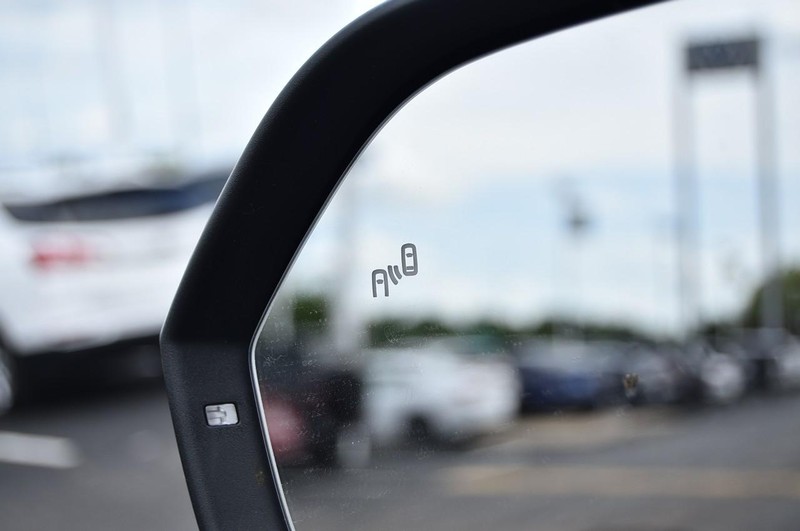 Volkswagen Atlas Vehicle Image 10