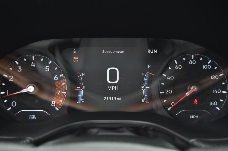 Jeep Compass Vehicle Image 12