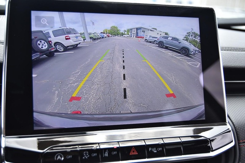 Jeep Compass Vehicle Image 13