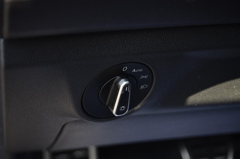 Volkswagen Jetta Vehicle Image 11