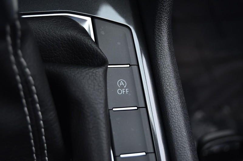 Volkswagen Tiguan Vehicle Image 19