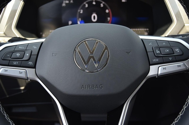 Volkswagen Tiguan Vehicle Image 20