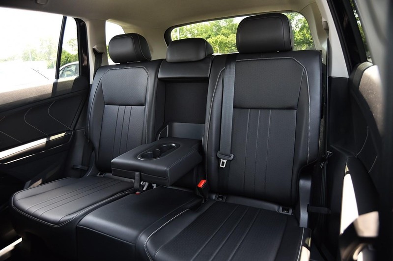 Volkswagen Tiguan Vehicle Image 23