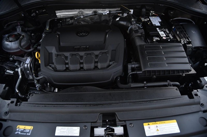 Volkswagen Tiguan Vehicle Image 28