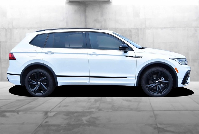 Volkswagen Tiguan Vehicle Image 05