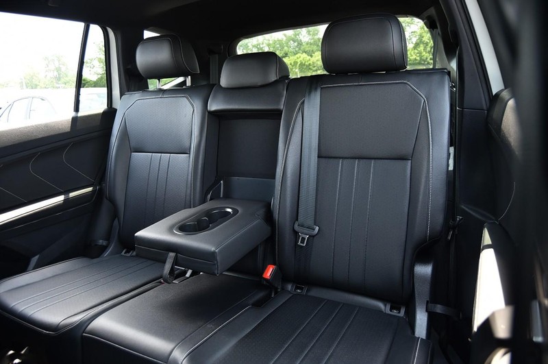 Volkswagen Tiguan Vehicle Image 23