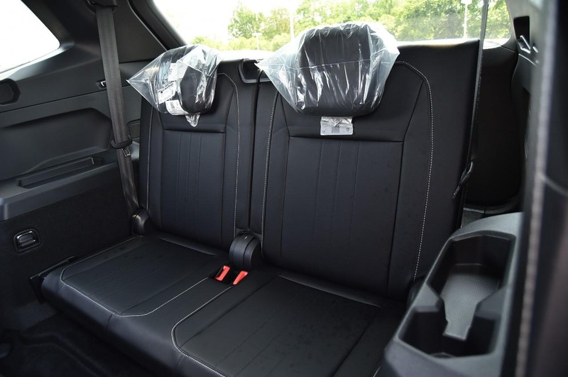 Volkswagen Tiguan Vehicle Image 26