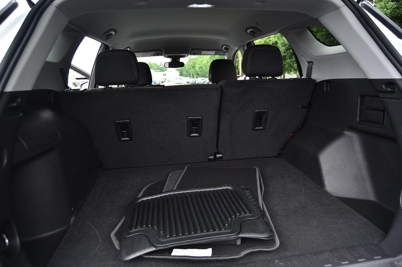 GMC Terrain Vehicle Image 24
