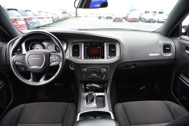 Dodge Charger Vehicle Image 08