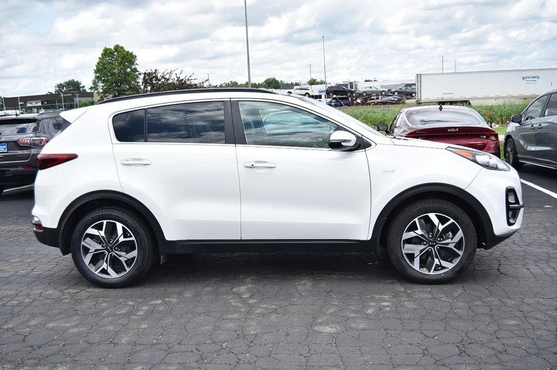 Kia Sportage Vehicle Image 05