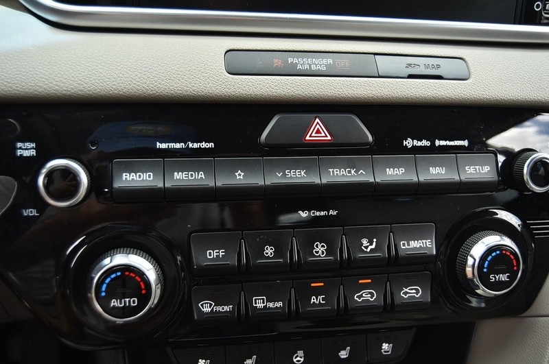 Kia Sportage Vehicle Image 15